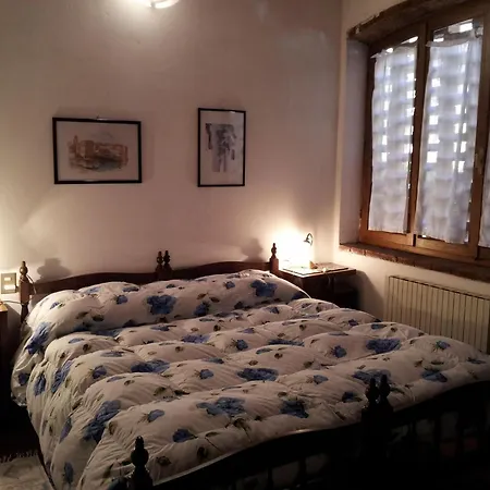 Two-room In Tuscan Rustic Style Apartment *
