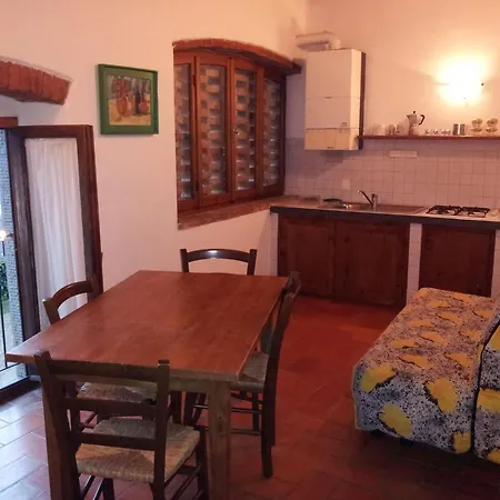 Apartment Two-room In Tuscan Rustic Style *